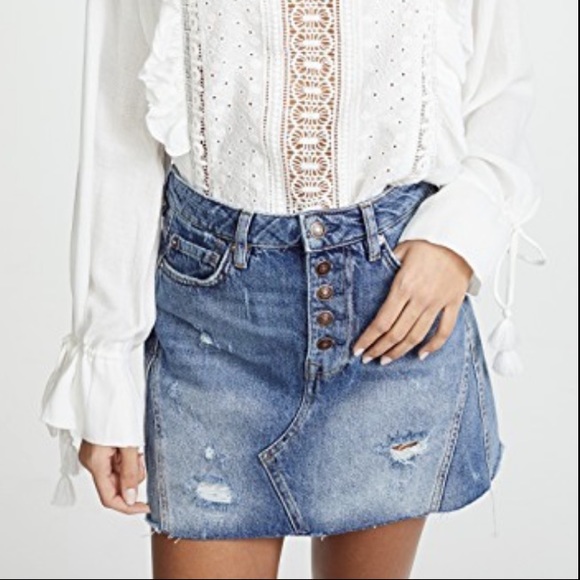 FREE PEOPLE
Destroyed Button Denim Skirt In Harvey - Picture 6 of 15